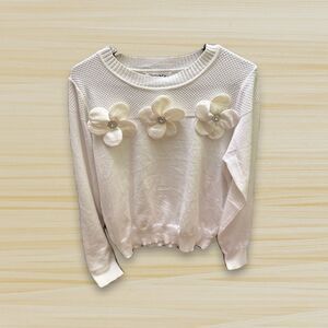 Jolio & Co Cream Sweater with Floral Accents S